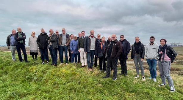 visite du site envisagé pour l'implantation des nouveaux réacteurs nucléaires à Gravelines